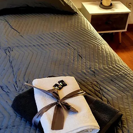 The Tribe- Superbe Duplex Standing 8 Places