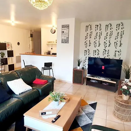 The Tribe- Superbe Duplex Standing 8 Places * Ruan