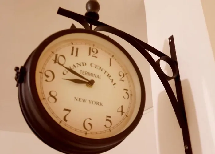 The Tribe- Superbe Duplex Standing 8 Places *