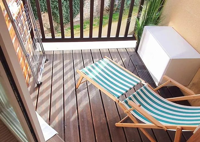 The Tribe- Superbe Duplex Standing 8 Places